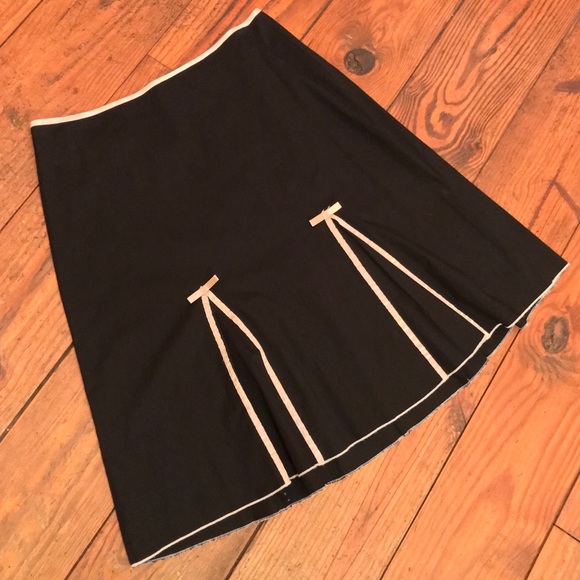 🥂Matty M Skirt with Satin Ribbon French Details - Picture 2 of 6